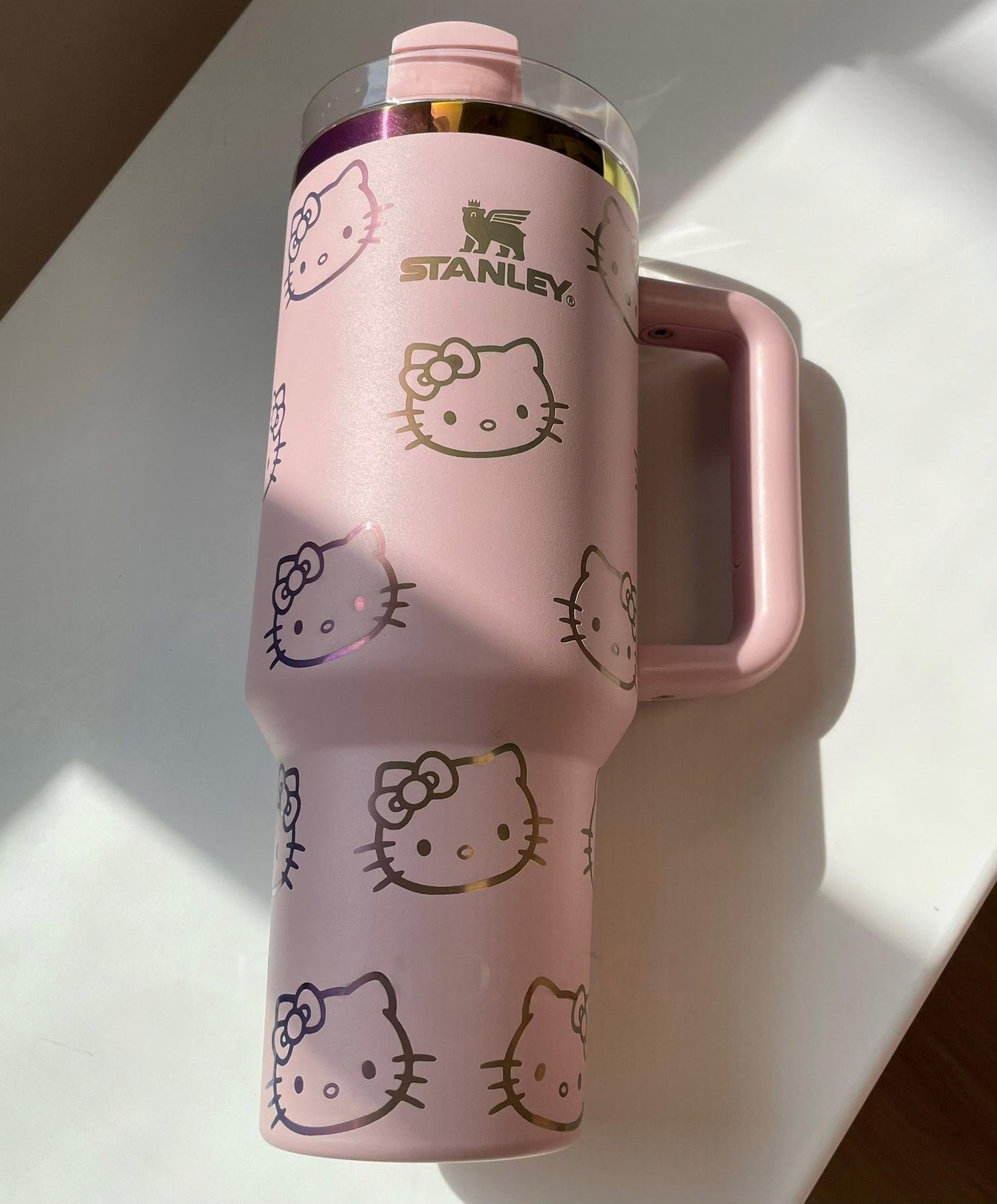 🔥40 OZ Hello Kitty In-Car Insulated Cup