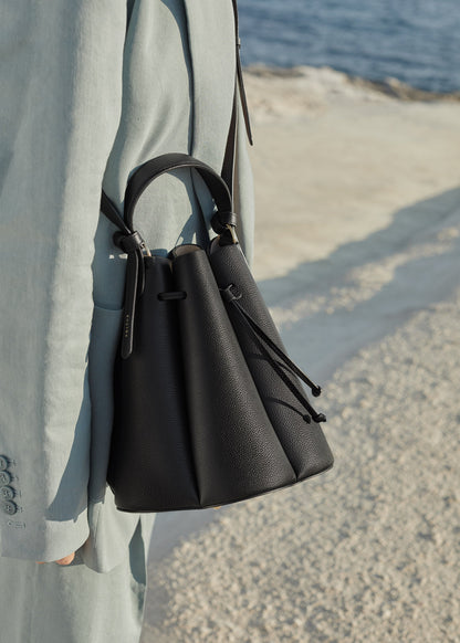 Numéro Huit - Noir Grainé